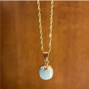 New Pretty Aquamarine Pendant With 18 K Gold Plated Stainless Chain Necklace
